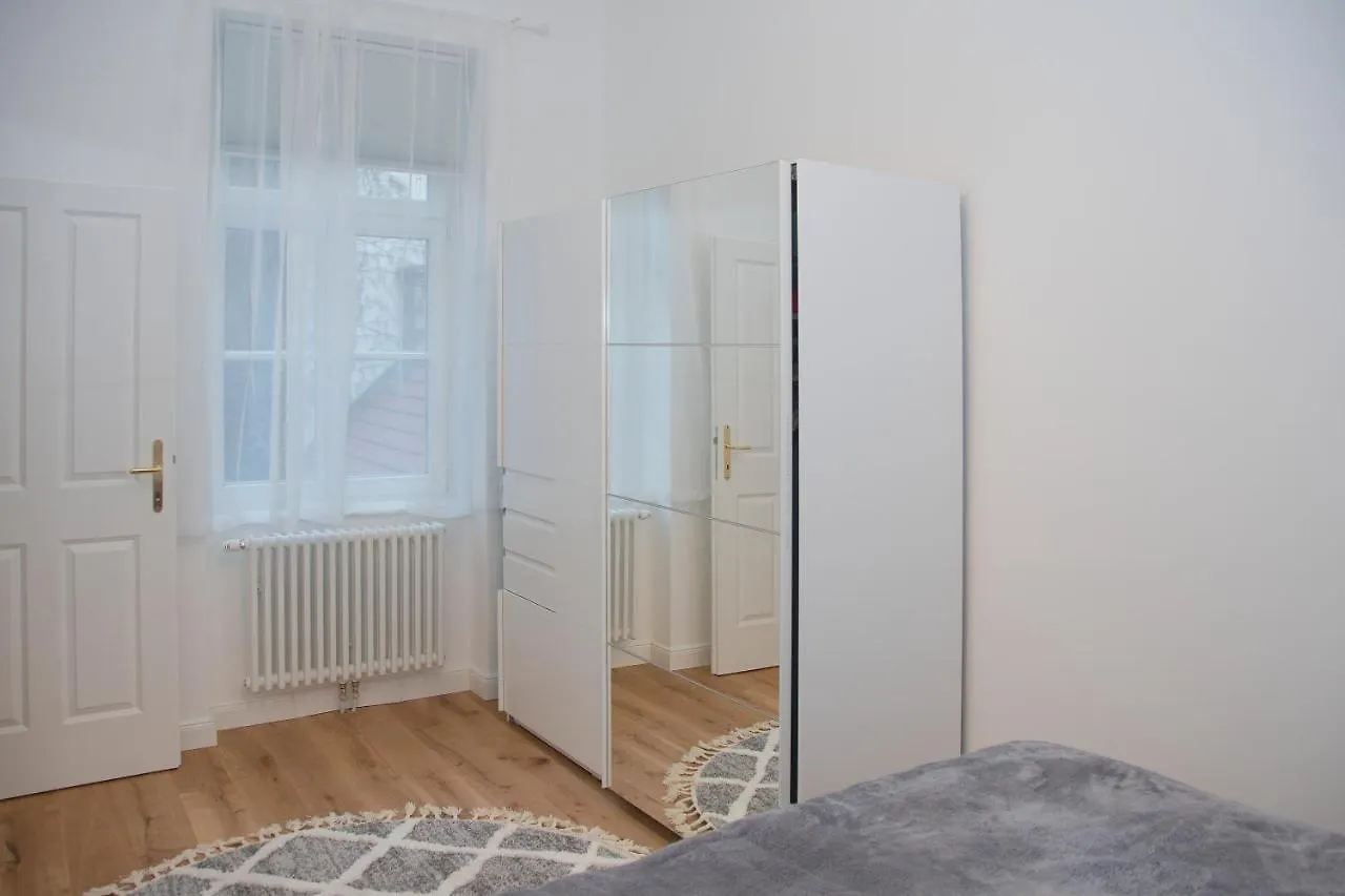 וינה Pink Lotus Apartment